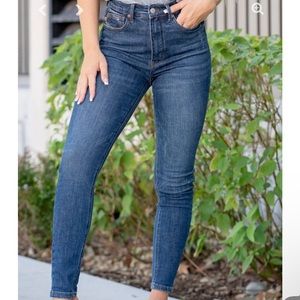 High rise Judy blue skinny jean